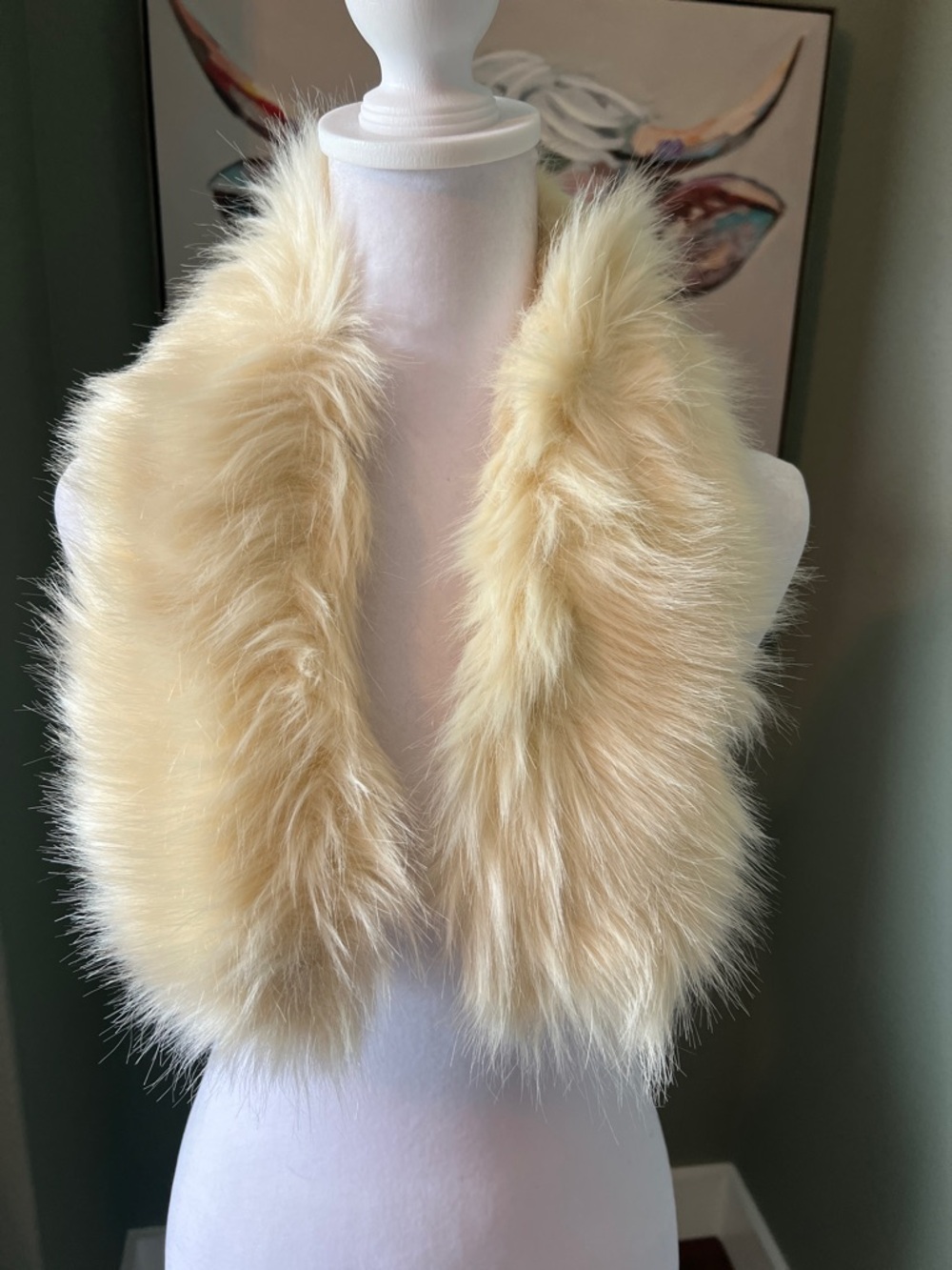 Xhilaration Cream Faux Fur Collar Scarf